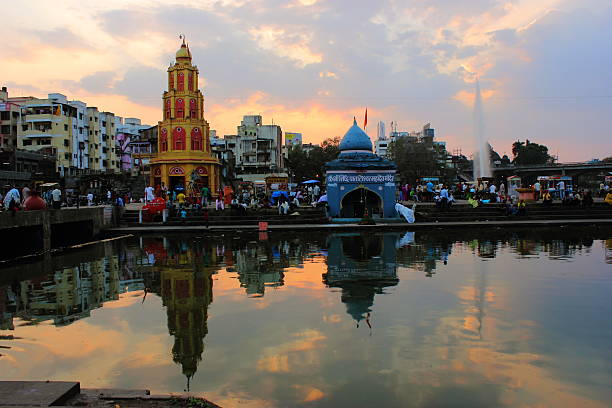 Aurangabad to nashik car rental